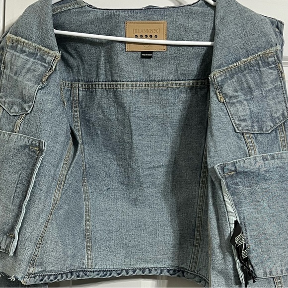 Blank NYC Traffic Jam Denim Jacket Raw Hemline - Picture 5 of 7